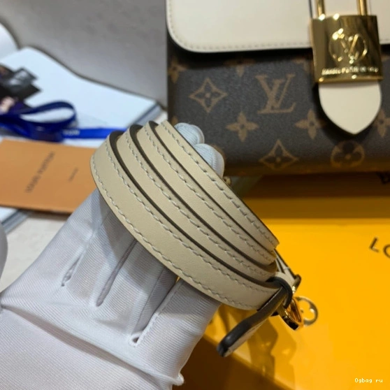 VUITTON LOCKY LOUIS BB 0813